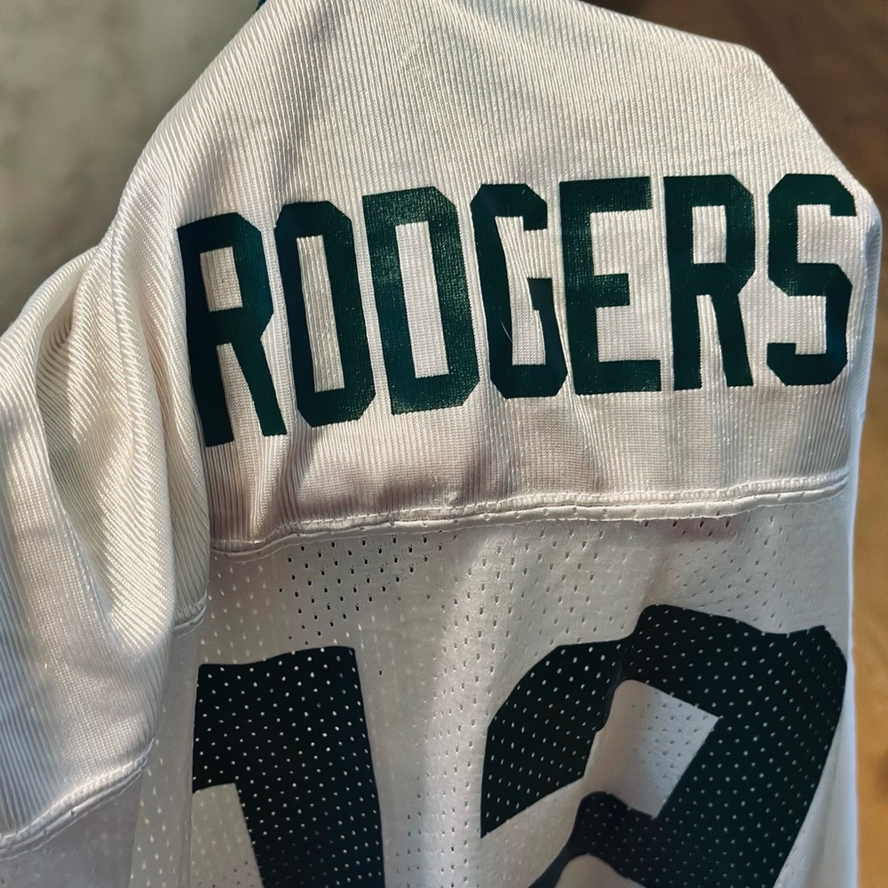 Original NFL Team Apparel RODGERS Youth XL